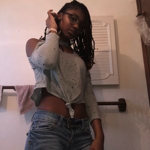 Meet your Posher, Leah